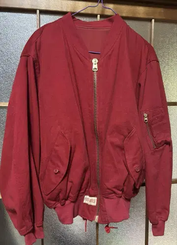 PINK HOUSE 빨간색 MA-1 자켓