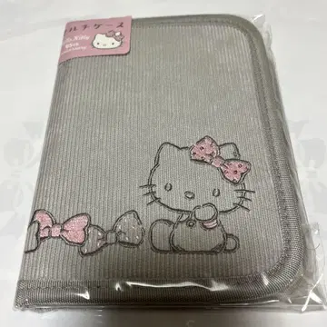 덤 포함 헬로키티 산리오 멀티 케이스 모자보건수첩 케이스 우체국 한정판