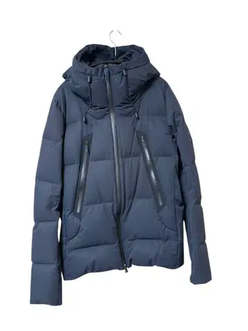 데상트 올마이티 라인 미즈사와 다운 마운테니어 O 사이즈 네이비