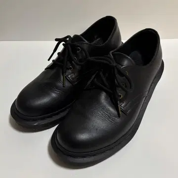 닥터마틴 AMORY (아모리) UK4 블랙