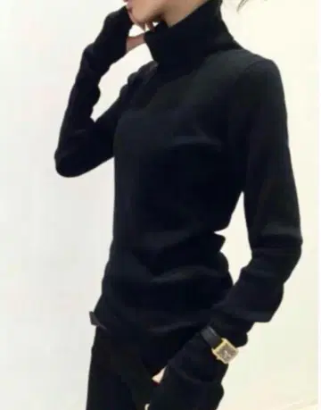 새상품급 아파르트망 도즈이엠 클래스 20AW 리브 터틀넥 니트