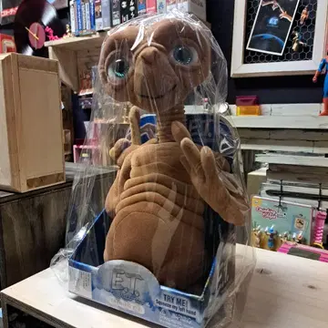 ET 피규어