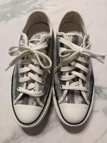 Converse 스니커즈