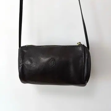 CLEDRAN 클레드란 비프 튜브 숄더백 통형