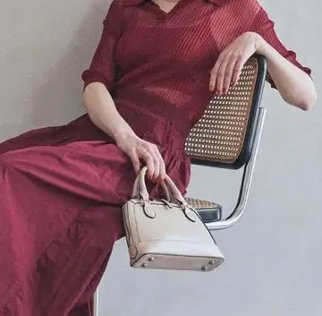 [ 미사용 새상품 ] COCO DEAL 탑 핸들 미니 백