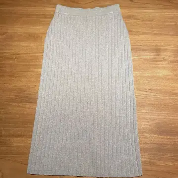 에브르 그레이 리브 타이트 스커트