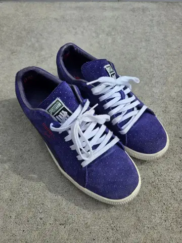 PUMA UNDEFEATED 스웨이드 스니커즈 보라색