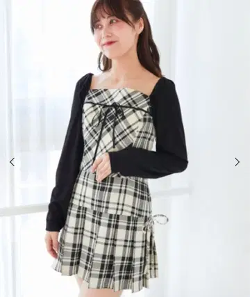 MAJESTIC LEGON 도킹 플리츠 원피스