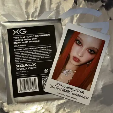 XG THE FIRST HOWL EXHIBITION 폴라로이드 CHISA