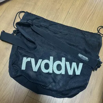 리버설 rvddw 메쉬 숄더백 블랙