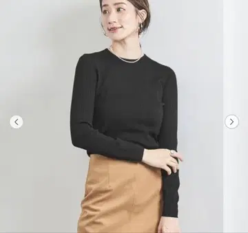 UNITED ARROWS 유나이티드 애로우즈 리브 크루넥 니트