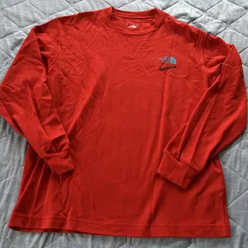 THE NORTH FACE 빨간색 M 롱 슬리브 티셔츠