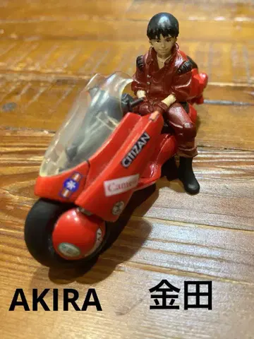아키라 카네다 바이크 피규어
