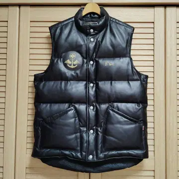 EVISU YAMANE 레더 다운 베스트 size.44