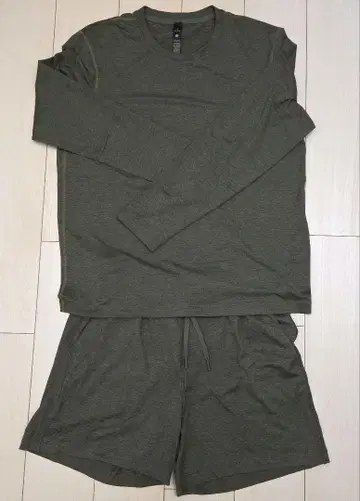 Lululemon 룰루레몬 셋업 긴팔 x 숏팬츠 L 사이즈