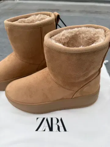 자라 베이지 어그 부츠