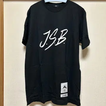 J.S.B. 블랙 티셔츠 증정 씰 포함