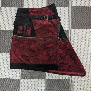 hikozoh 비대칭 빨검 페이즐리 무늬 무릎 스커트