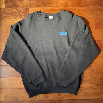 Birdwell 스웨트 셔츠