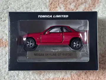 토미카 리미티드 NISSAN SKYLINE GT-R(R32) 레드