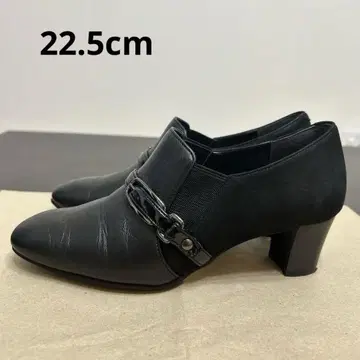 버클레이 블랙 가죽 앵클부츠 버클 포함