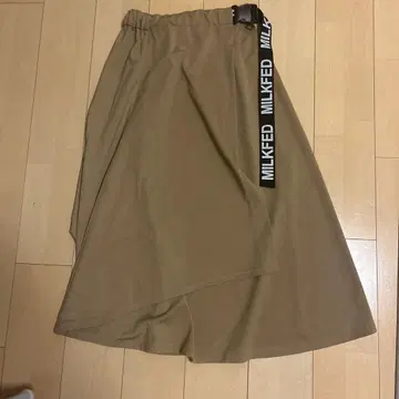 MILKFED 비대칭 롱 스커트