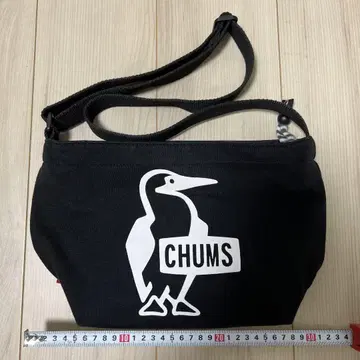 CHUMS 펭귄 로고 숄더백 블랙