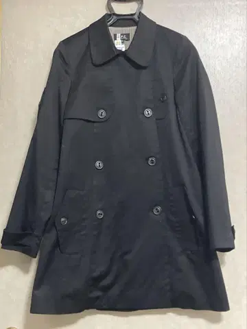 A.P.C 블랙 숏 트렌치코트 코튼 A라인
