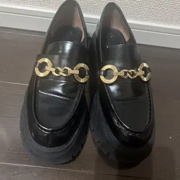 ZARA 트랙 밑창 비트 로퍼 39