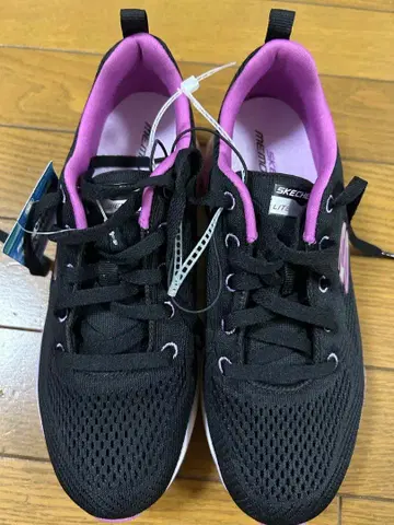 Skechers 블랙/핑크 스니커즈 7