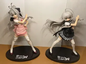 하늘의 소리  피규어 2체 세트