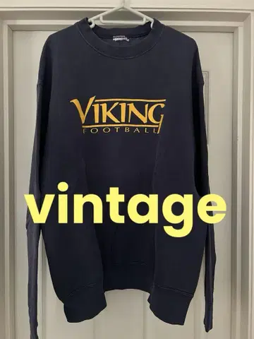 VIKING FOOTBALL CLUB 맨투맨 트레이닝복