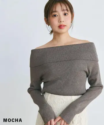 [베이스먼트] 새상품 오프숄더 니트