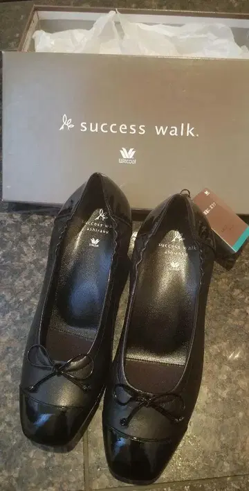 와코루 SUCCESS WALK 사세스워크 24.5cm EE 미사용