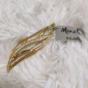 Monet 골드 브로치 잎 모양 포멀