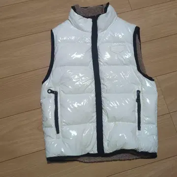 DUVETICA 화이트 슬리브리스 다운 자켓