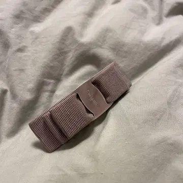 페라가모 머리핀