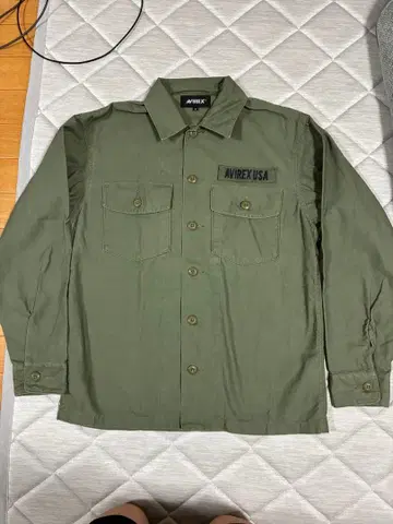 AVIREX 올리브 긴팔 셔츠 M 사이즈