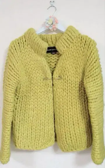 MARY QUANT LONDON 마리콴트 니트 가디건