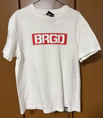 BRGD 로고 티셔츠 화이트 M 사이즈
