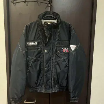 닛산 스카이라인 GTR 자켓