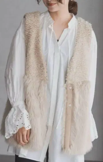IENA RITTO/릿토 ROOP FUR VEST 베스트
