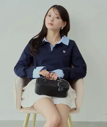 Chico 치코 자수 장식 카라 니트