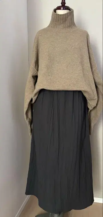 lelill 레릴 터틀넥 니트