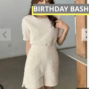 BIRTHDAY BASH 화이트 팬츠 셋업