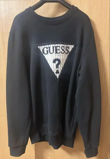 GUESS 다크 그레이 트레이닝복 y2k