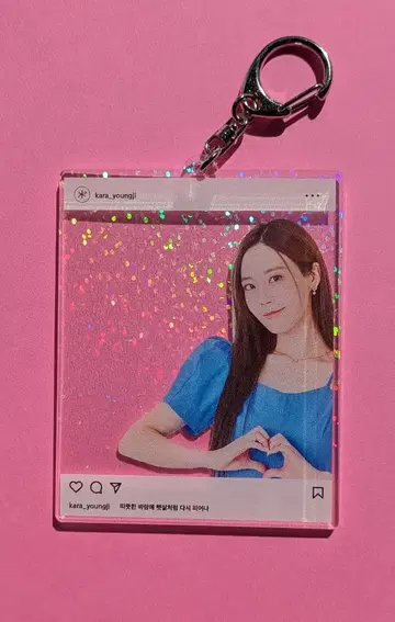 KARA OFFICIAL GOODS 홀로그램 아크릴 홀더 ()
