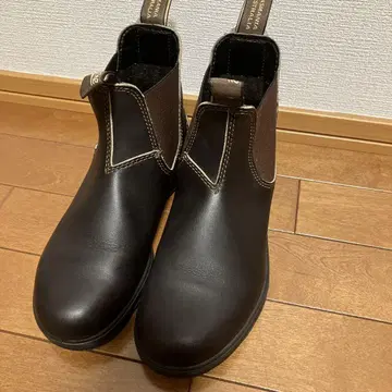 Blundstone 500