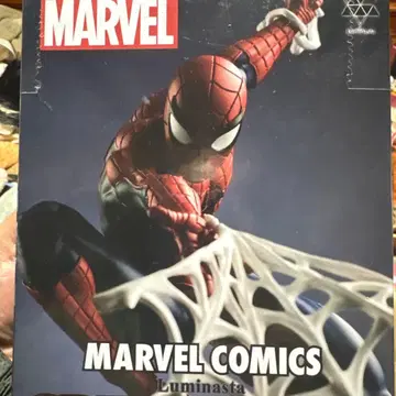MARVEL 스파이더맨 피규어 Luminasta