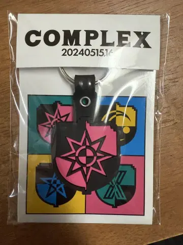 COMPLEX 엠블럼 러버 키링 A/B